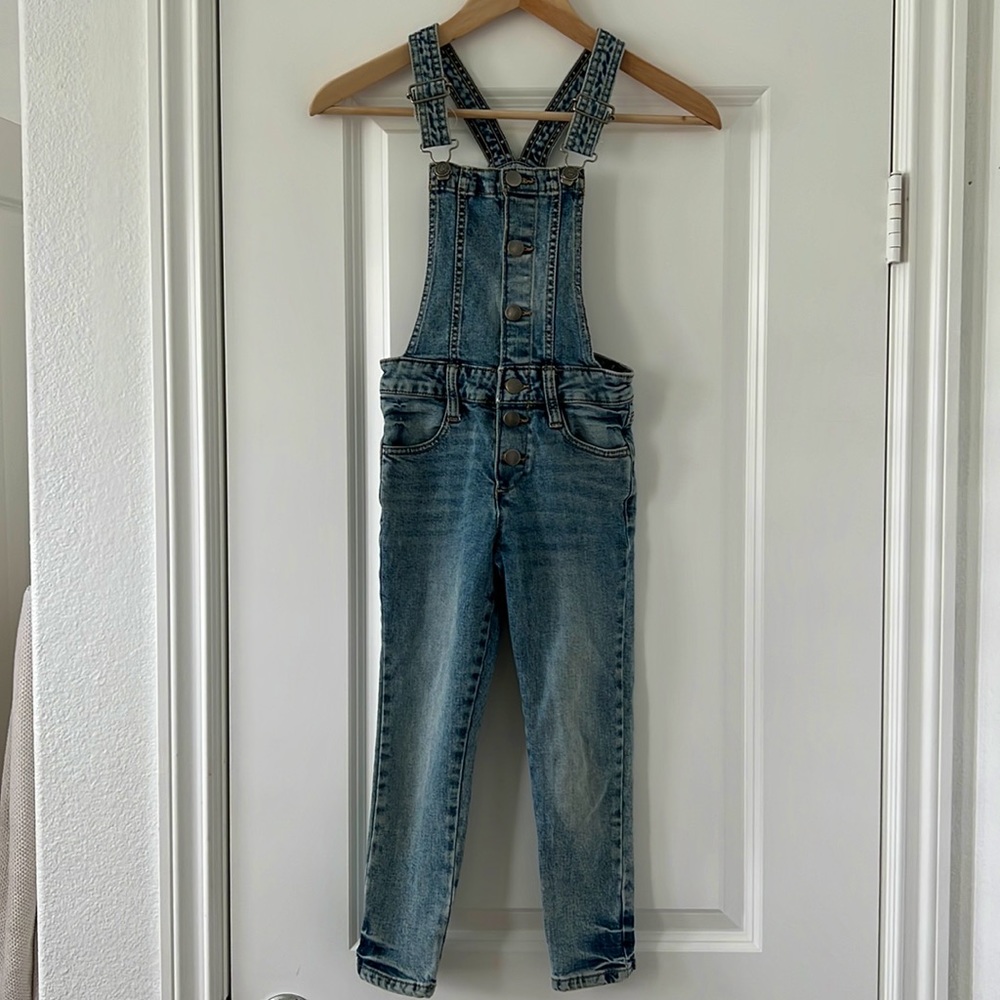 Treasure & Bond Girls Fitted Denim Overalls size 7